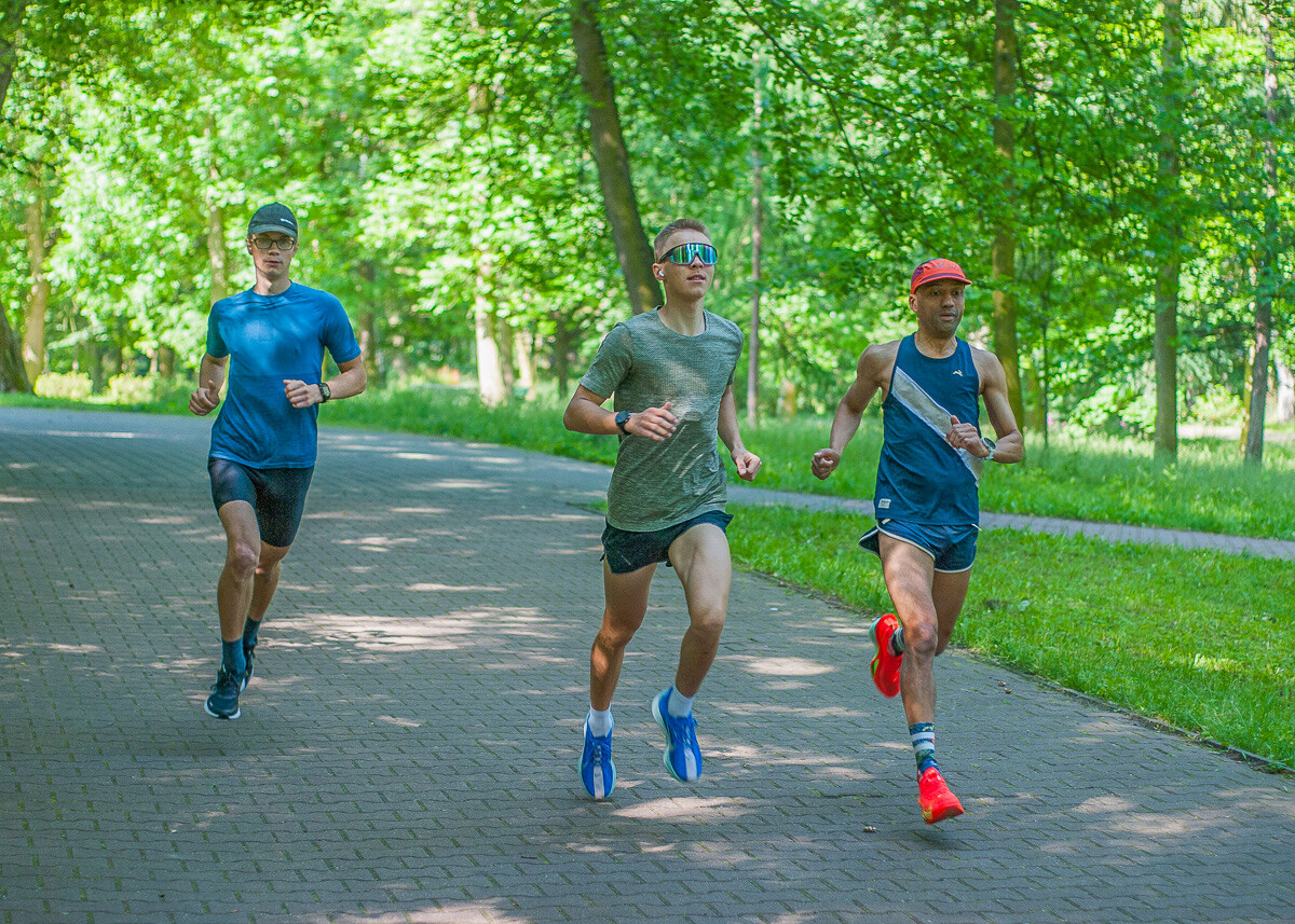 Kolejna specjalna edycja spotkań parkrun za nami. W słoneczny, sobotni poranek w parku Kościuszki po raz kolejny pojawił się tłum ludzi.