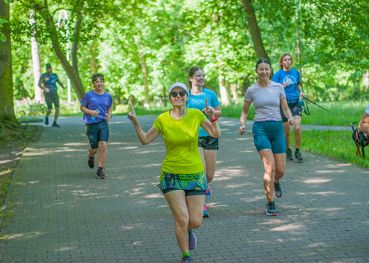 Kolejna specjalna edycja spotkań parkrun za nami. W słoneczny, sobotni poranek w parku Kościuszki po raz kolejny pojawił się tłum ludzi.