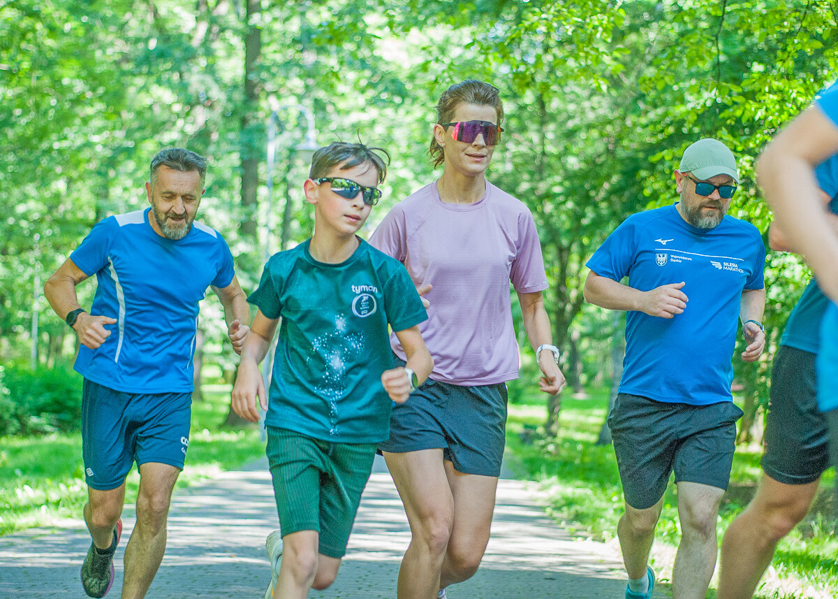 Kolejna specjalna edycja spotkań parkrun za nami. W słoneczny, sobotni poranek w parku Kościuszki po raz kolejny pojawił się tłum ludzi.