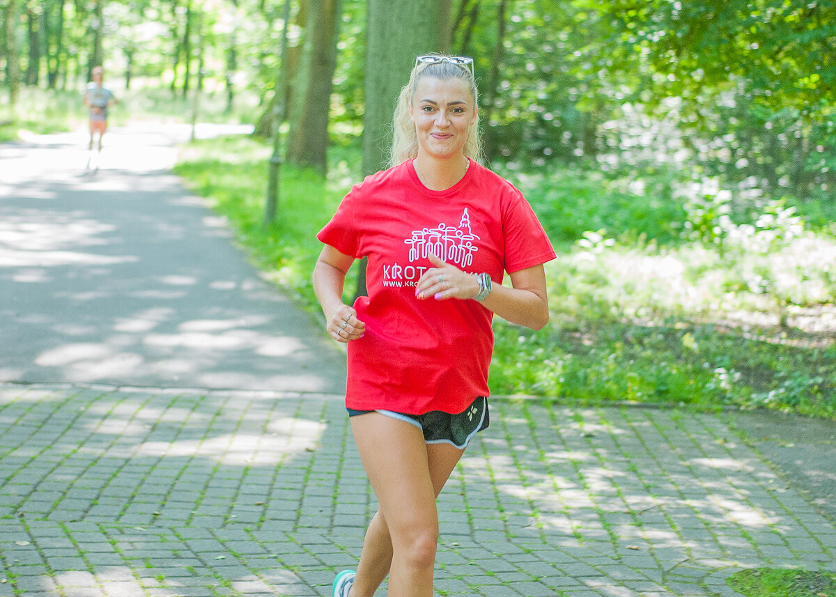 Kolejna specjalna edycja spotkań parkrun za nami. W słoneczny, sobotni poranek w parku Kościuszki po raz kolejny pojawił się tłum ludzi.
