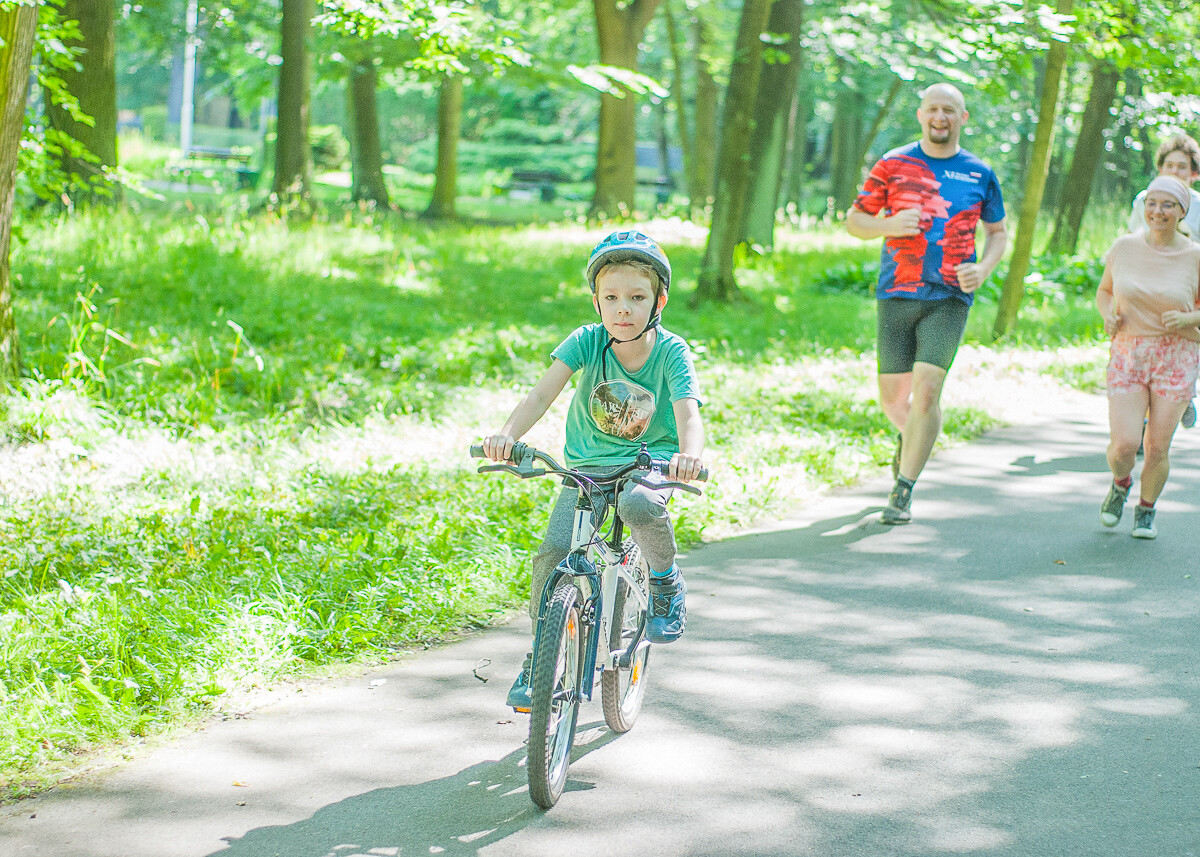Kolejna specjalna edycja spotkań parkrun za nami. W słoneczny, sobotni poranek w parku Kościuszki po raz kolejny pojawił się tłum ludzi.