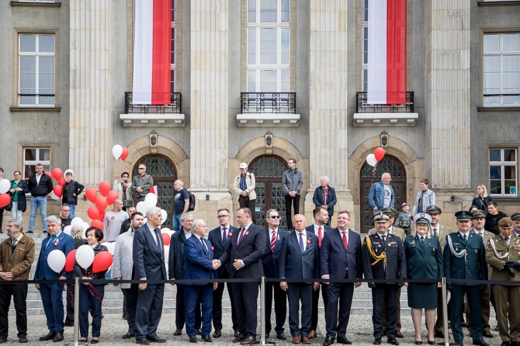 Przedstawiciele w&#322;adz samorz&#261;dowych uczcili &#346;wi&#281;to Konstytucji 3 Maja [ZDJ&#280;CIA]