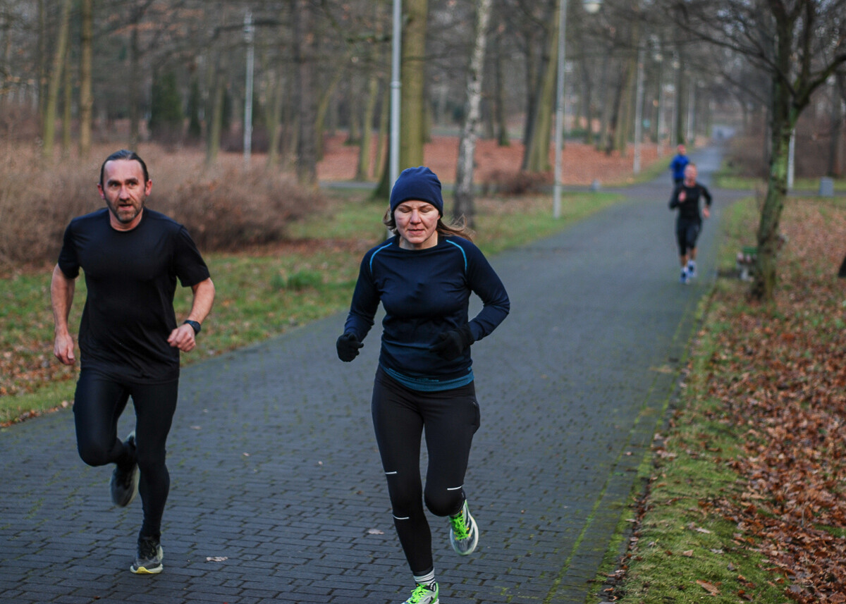 Przedostatni tegoroczny bieg parkrun Katowice za nami - spory tłum pojawił się na przedświątecznej edycji biegowych spotkań.