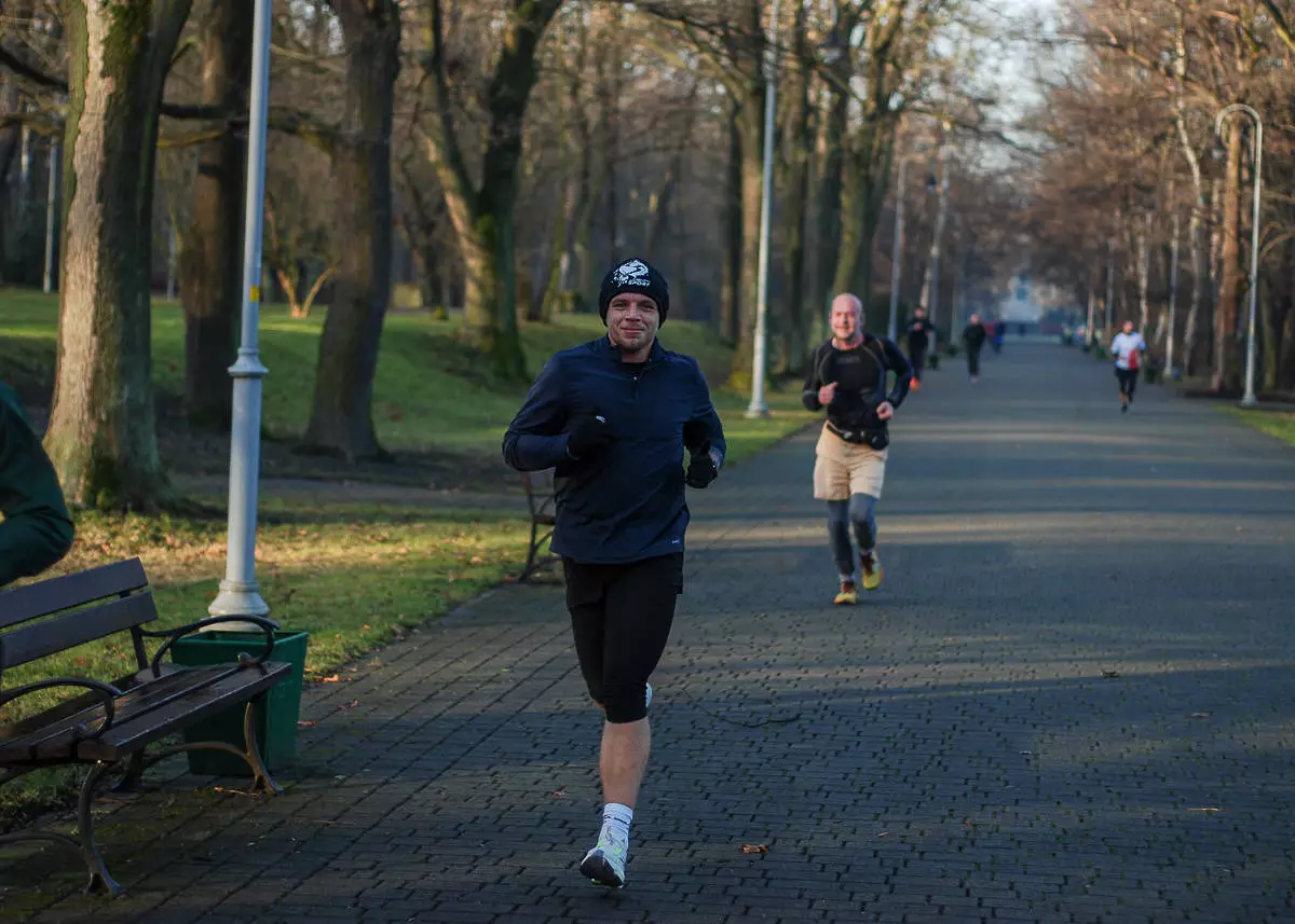 Przedostatni tegoroczny bieg parkrun Katowice za nami - spory tłum pojawił się na przedświątecznej edycji biegowych spotkań.