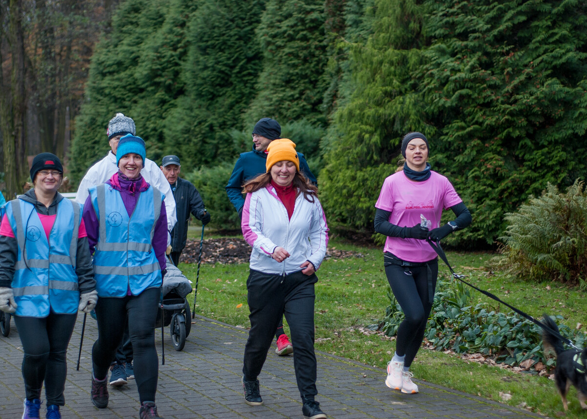 Za nami kolejna specjalna edycja spotkań parkrun Katowice, tym razem “różowo-niebieska”, dedykowana ważnej akcji społecznej.