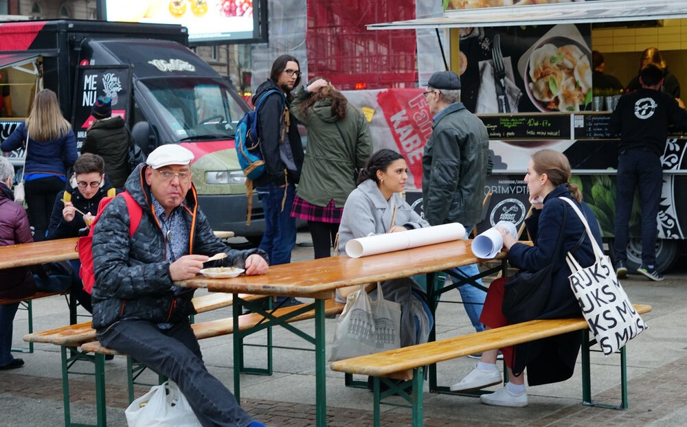 Rynek Smaków Katowice: SK - Food Truck otwarli nowy sezon w Katowicach