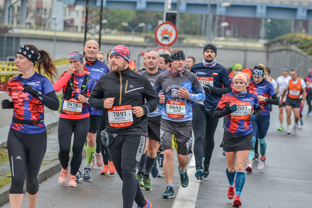 W niedzielny poranek i przedpołudnie ulicami Chorzowa i Katowic przebiegło kilka tysięcy osób, uczestników jednej z największych imprez biegowych w naszym regionie. Silesia Marathon za nami, mamy zdjęcia!