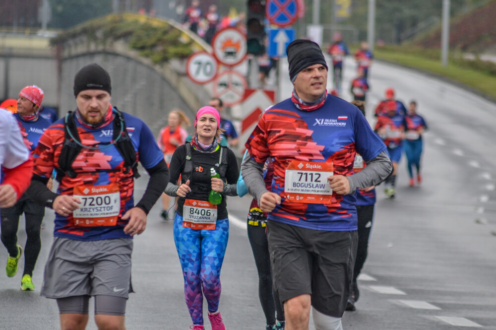 W niedzielny poranek i przedpołudnie ulicami Chorzowa i Katowic przebiegło kilka tysięcy osób, uczestników jednej z największych imprez biegowych w naszym regionie. Silesia Marathon za nami, mamy zdjęcia!
