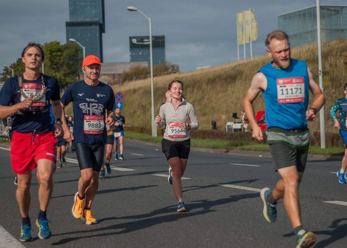 Silesia Półmaraton 2025 za nami. Pogoda i frekwencja dopisały wzorowo - na trasie pojawiły się tysiące zawodników.