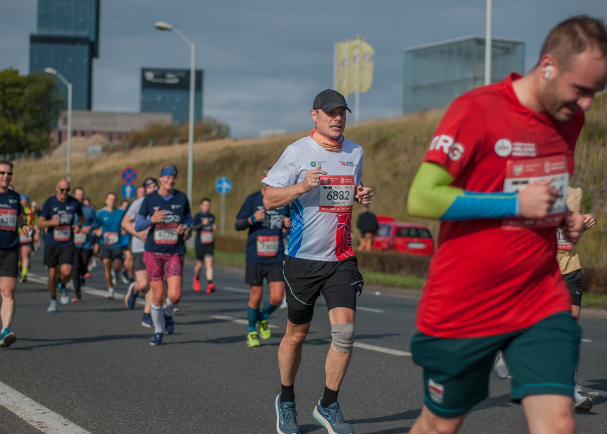 Silesia Półmaraton 2025 za nami. Pogoda i frekwencja dopisały wzorowo - na trasie pojawiły się tysiące zawodników.