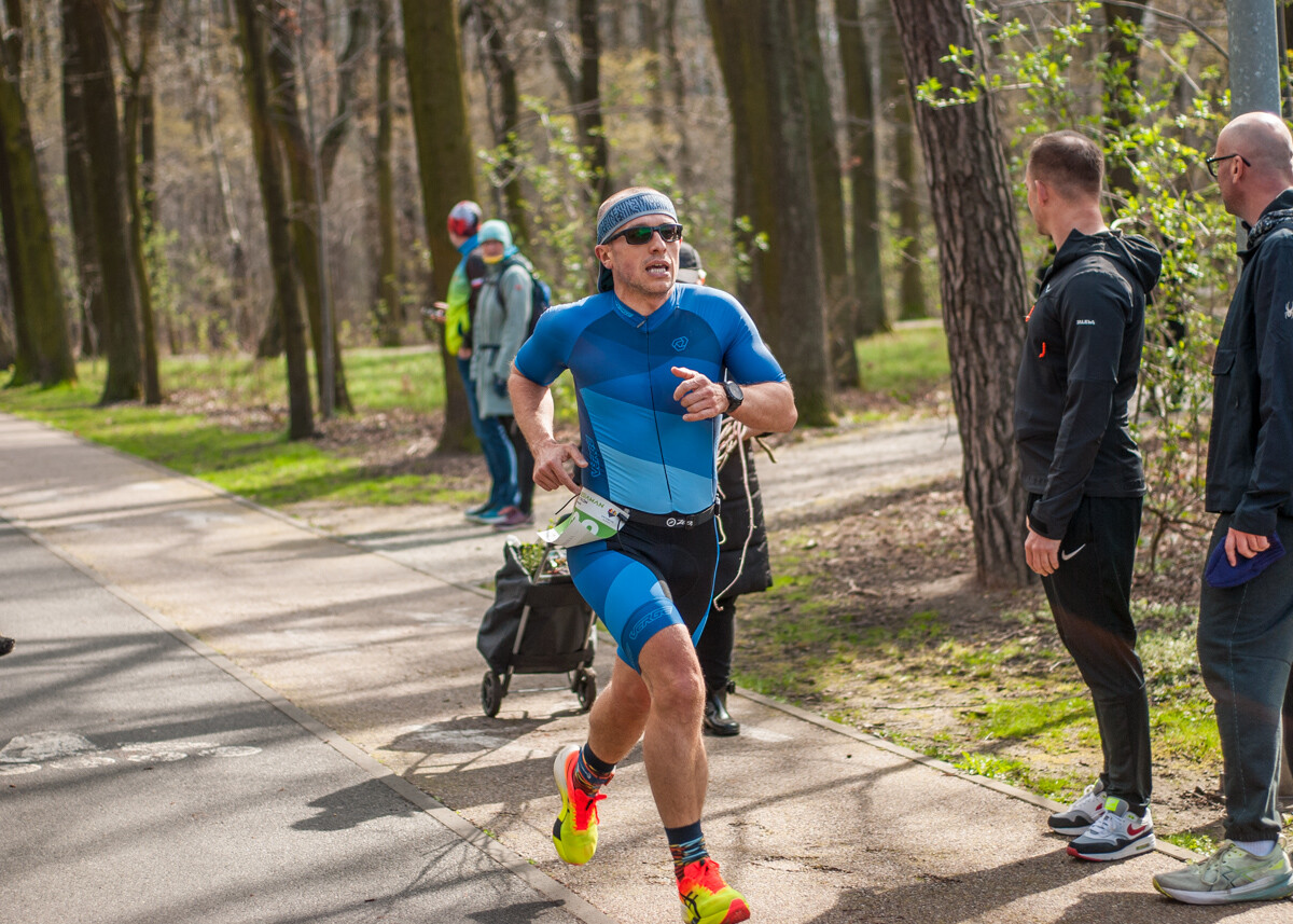 Za nami Silesiaman Duathlon Katowice, tłum zawodników pojawił się na starcie zawodów. Mamy zdjęcia!
