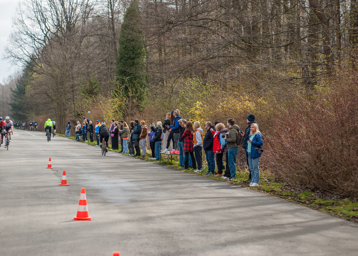 Za nami Silesiaman Duathlon Katowice, tłum zawodników pojawił się na starcie zawodów. Mamy zdjęcia!