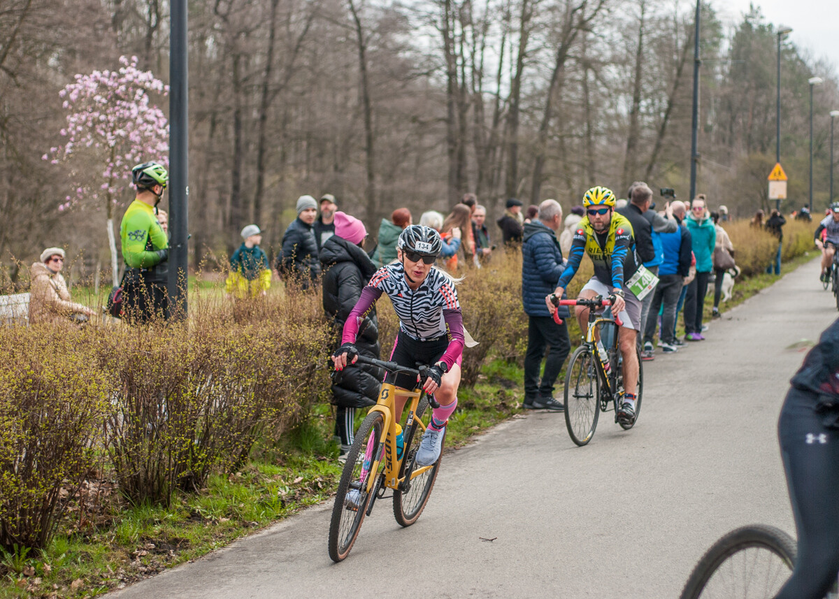 Za nami Silesiaman Duathlon Katowice, tłum zawodników pojawił się na starcie zawodów. Mamy zdjęcia!