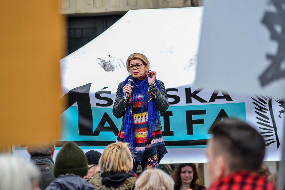 Około 150 osób pojawiło się 12. edycji  Śląskiej Manify, uczestnicy zebrali się na rynku by wysłuchać manifestu, przemówień oraz udać się w krótki marsz przez centrum miasta. Pokojowa manifestacja odbyła się bez żadnych komplikacji.