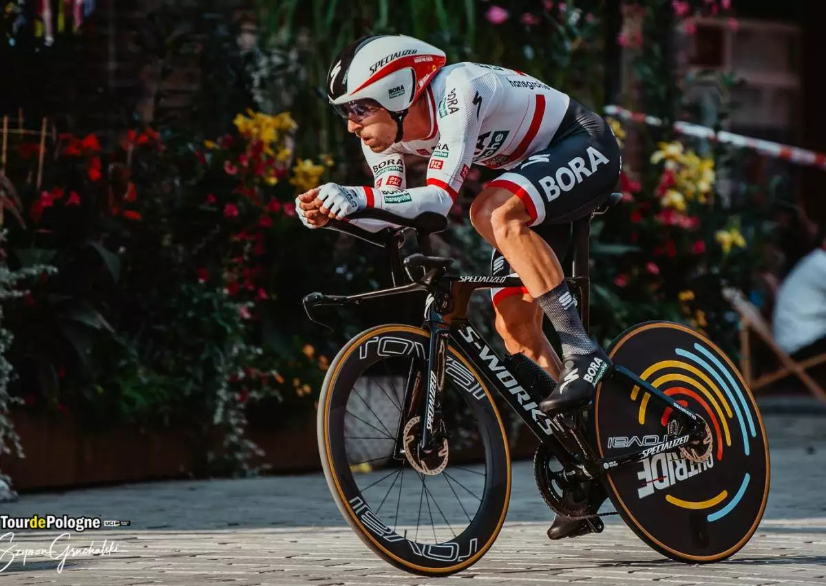 Tour de Pologne Katowice: Remi Cavagna wygrywa szósty etap, &#347;wietny dzie&#324; Polaków!