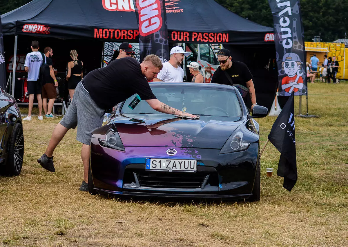 Za nami dzień eliminacji kolejnego etapu Driftingowych Mistrzostw Polski. Był dym, był ryk silników, zapach palonej gumy i tłum widzów. Co będzie jutro?