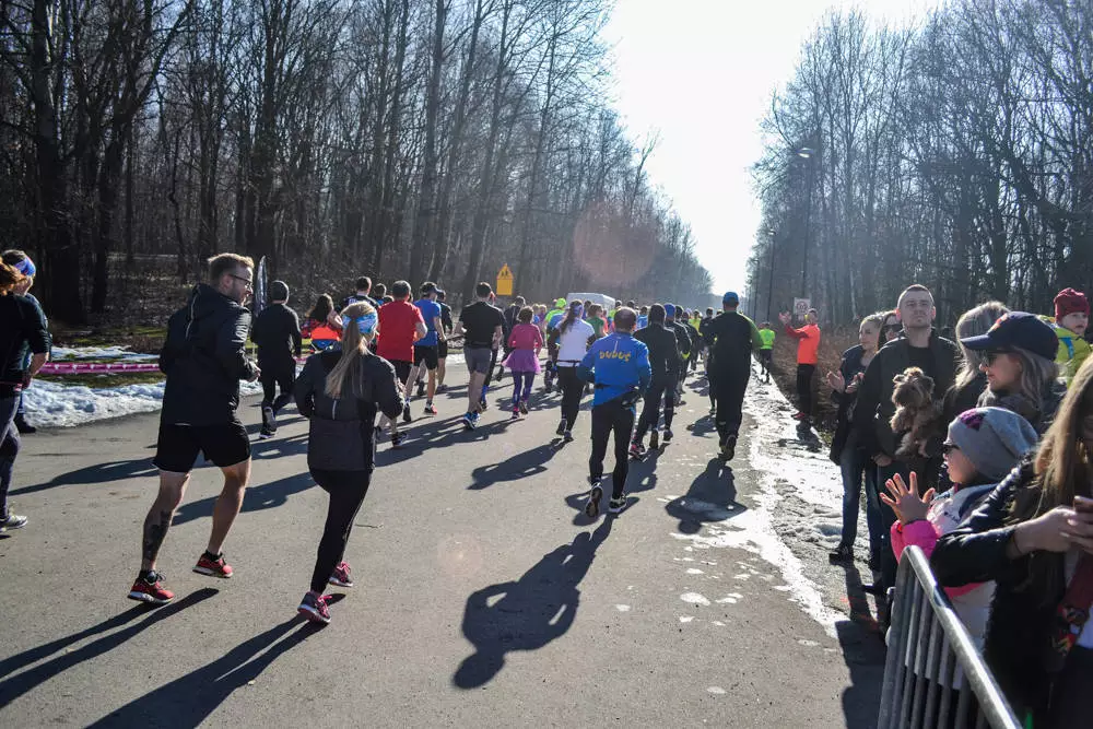V Parkowe Hercklekoty za nami, setki biegaczy pojawiły się na starcie kultowego biegu, tym razem w Dolinie Trzech Stawów w Katowicach