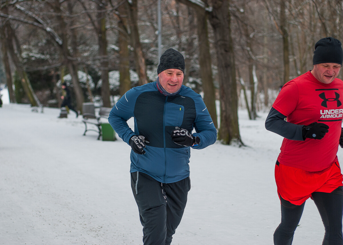 Kolejna specjalna odsłona spotkań parkrun Katowice za nami, tym razem bieg w parku Kościuszki realizowano w walentynkowych barwach.