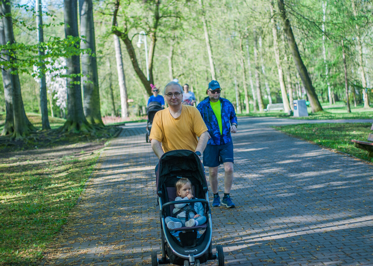 Kolejna niestandardowa odsłona spotkań biegowych parkrun za nami. Jak wyglądała edycja wielkanocna? My już wiemy i mamy sporo zdjęć!