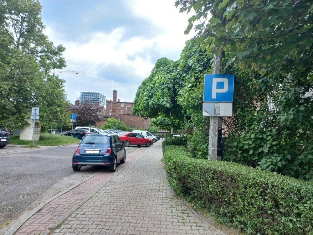 Wyzwanie Parkowanie. Strażnicy miejscy interweniowali 865 razy w tydzień /fot. Straż Miejska Katowice