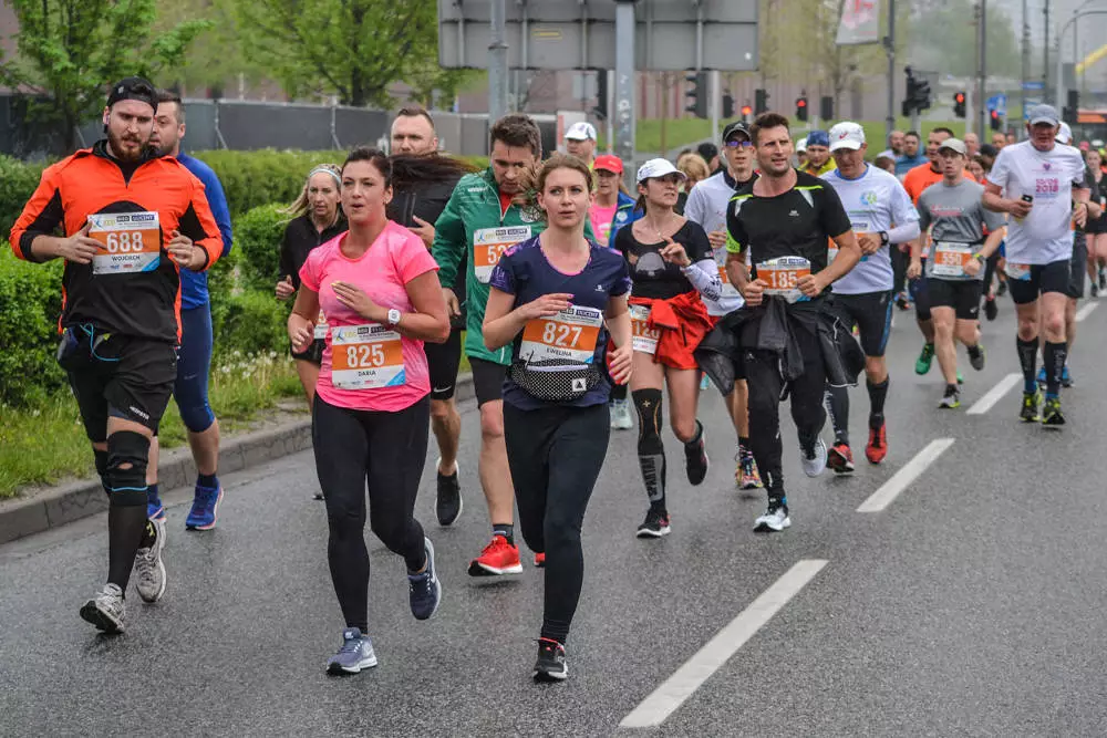 XXVI Bieg Korfantego – setki biegaczy w centrum Katowic [ZDJ&#280;CIA]